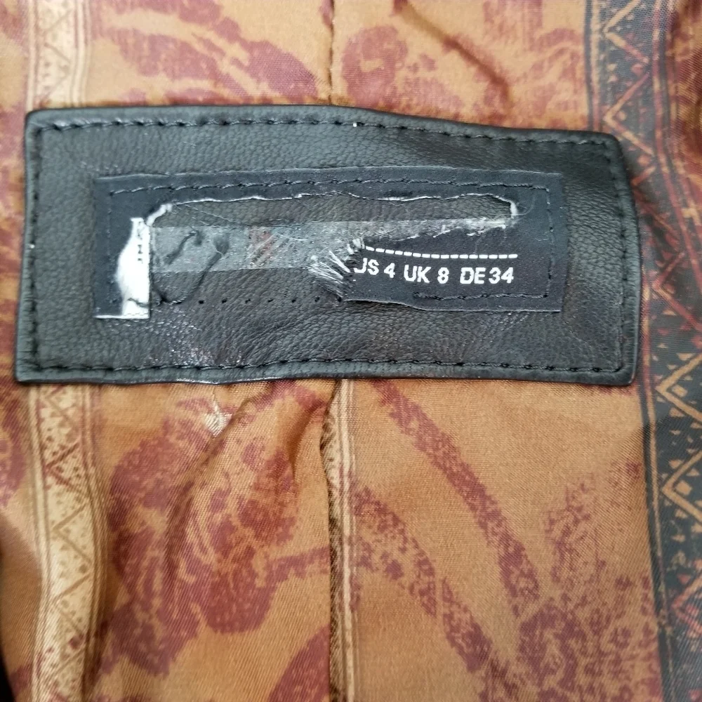 Peruvian Connection Sutton Place black leather jacket tab collar peplum NWOT 4 - Picture 3 of 11